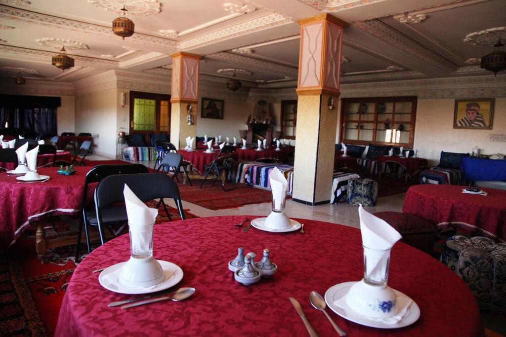 La Kasbah De Dades Acomodação com café da manhã Boumalne Exterior foto