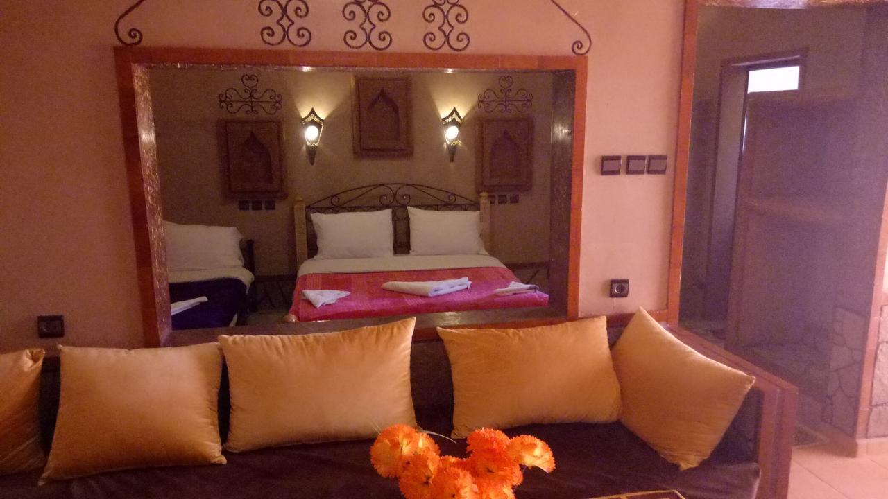 La Kasbah De Dades Acomodação com café da manhã Boumalne Exterior foto
